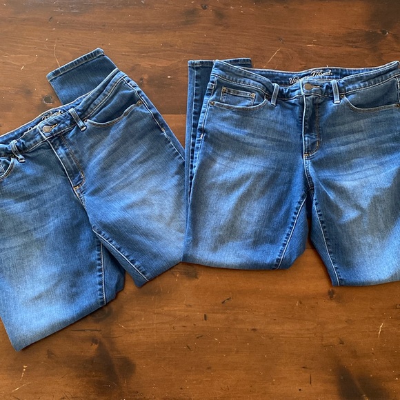 Universal Thread skinny jeans - two pairs - Picture 2 of 5